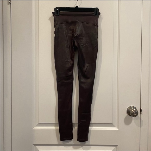 Spanx Faux Leather Leggings in Color Wine - Picture 6 of 6